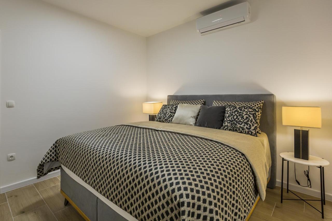 Luxury 2 Bedroom Apartment With Sea View Башка-Вода Экстерьер фото