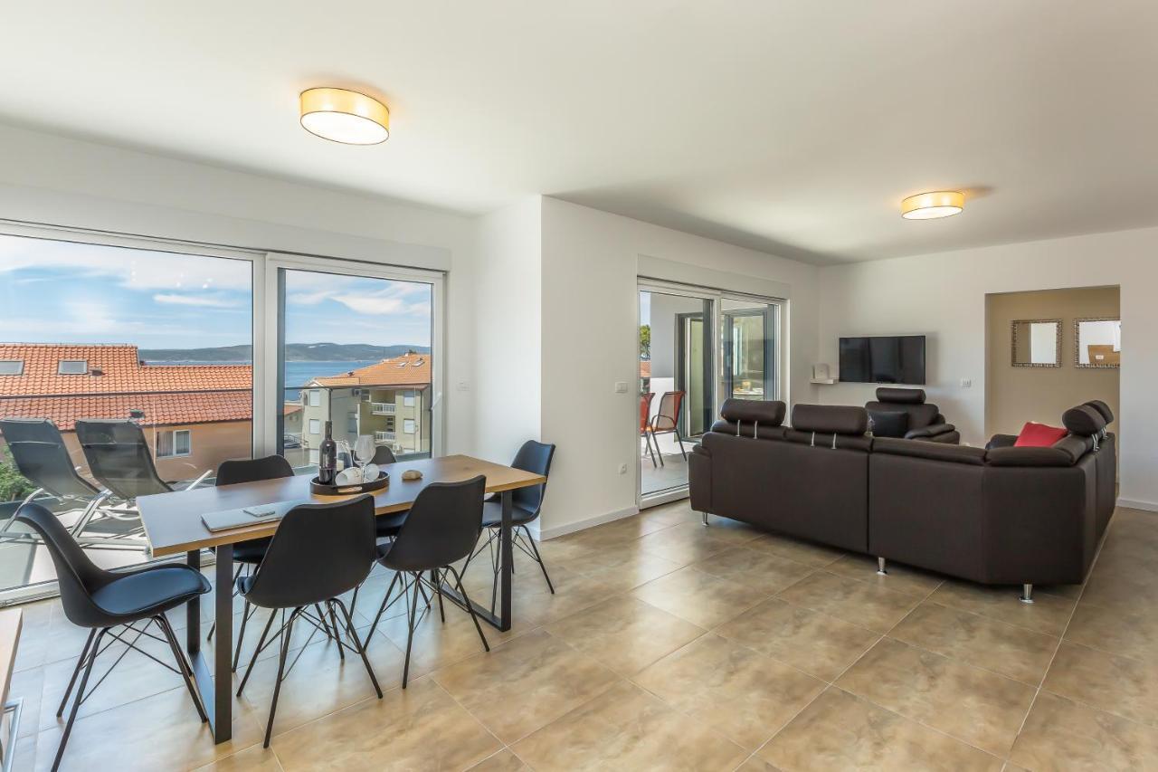 Luxury 2 Bedroom Apartment With Sea View Башка-Вода Экстерьер фото
